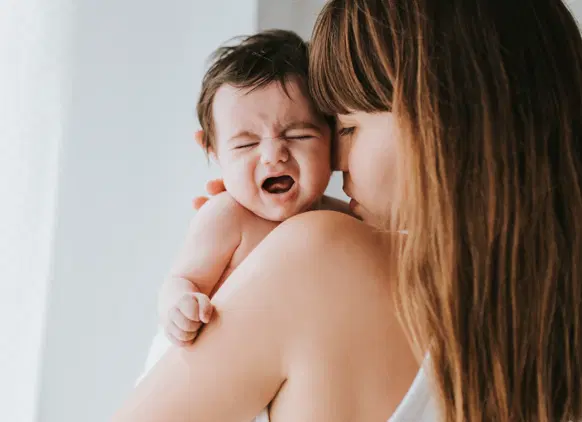 Dicas práticas para aliviar as cólicas no seu bebê