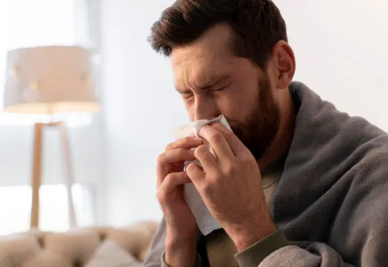 Alergias respiratórias x vida moderna: como poluição, telas e rotina urbana afetam nariz, garganta e ouvidos
