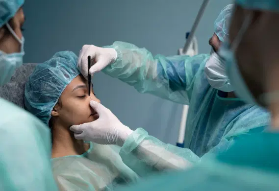 Cirurgias plásticas funcionais: quando estética e saúde se encontram