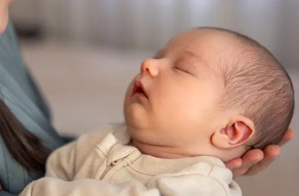 Cabeça achatada ou cranioestenose: como diferenciar?
